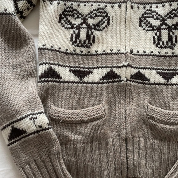 Aritzia Lambswool Zip Up Sweater - Picture 2 of 5